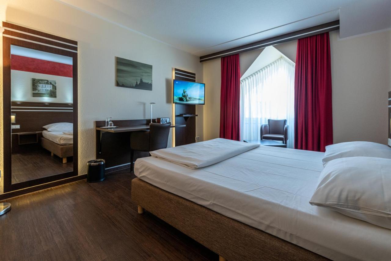 Hotel Am Stern บรืล ภายนอก รูปภาพ