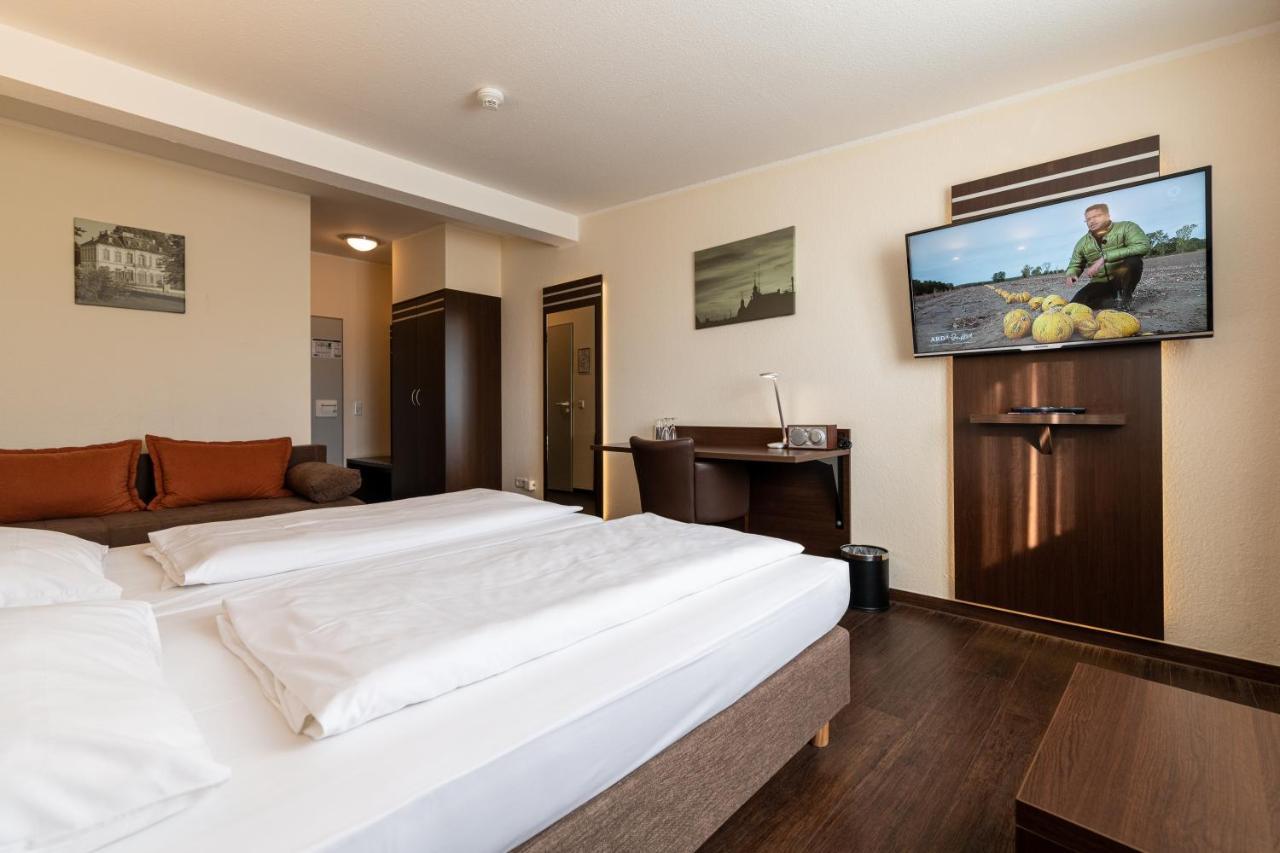 Hotel Am Stern บรืล ภายนอก รูปภาพ